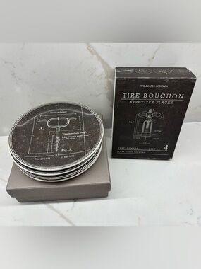 New Set of 4 Williams Sonoma Black & White Tire Bouchon Appetizer Plate Set 2011